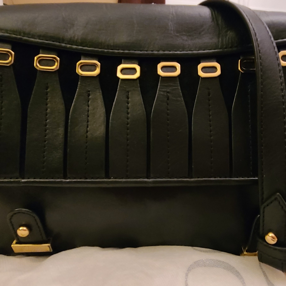 Badgley Mischka black leather bag